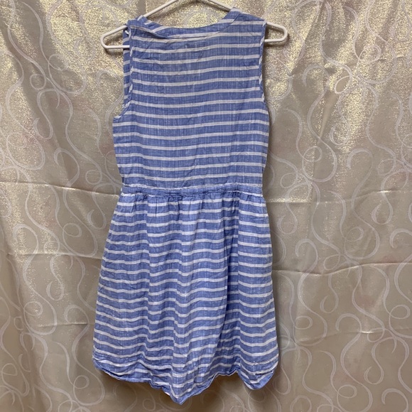 Gap women’s summer dress - Picture 2 of 3